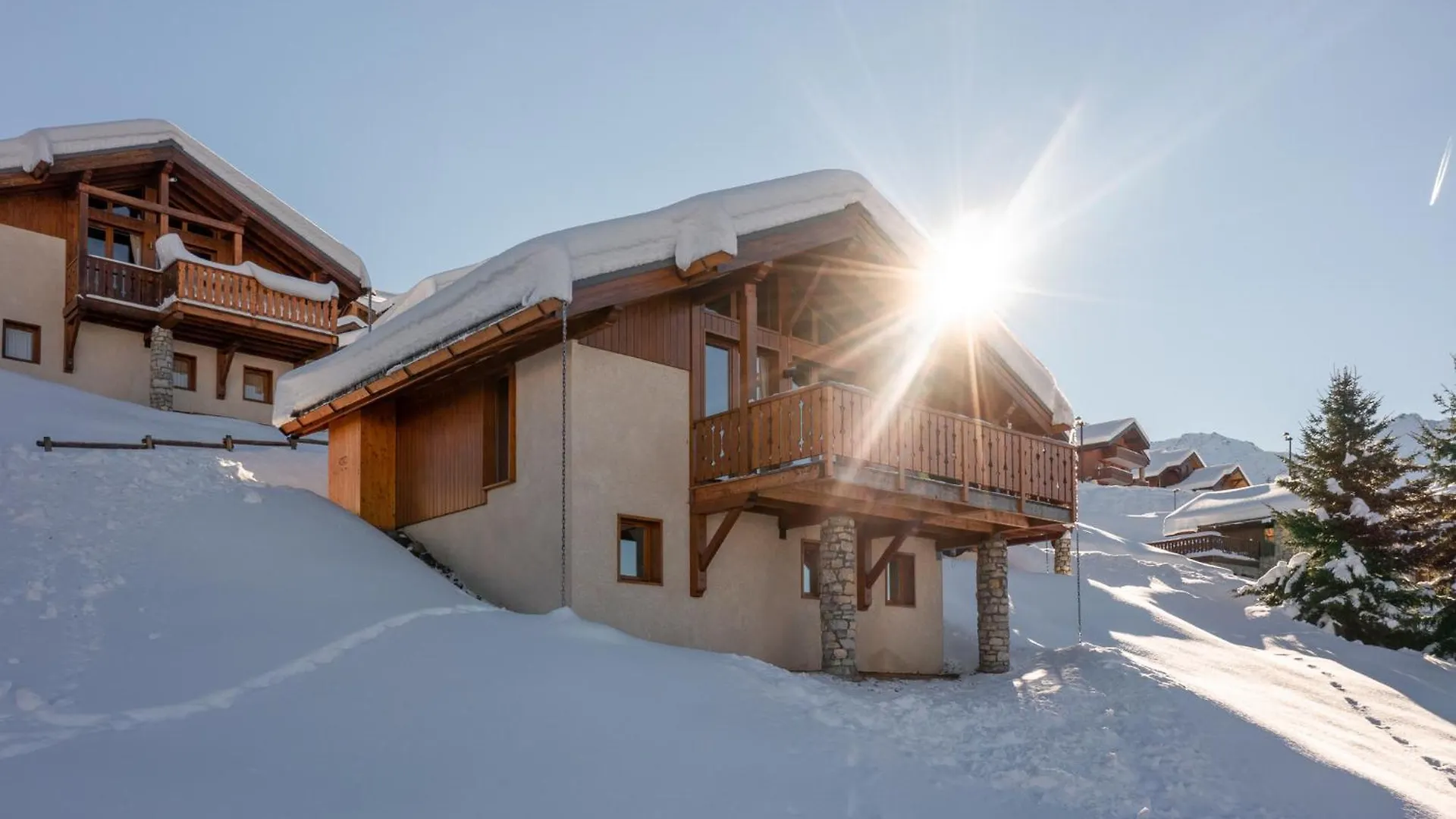Le Cocon Detached Chalet Peisey-Nancroix